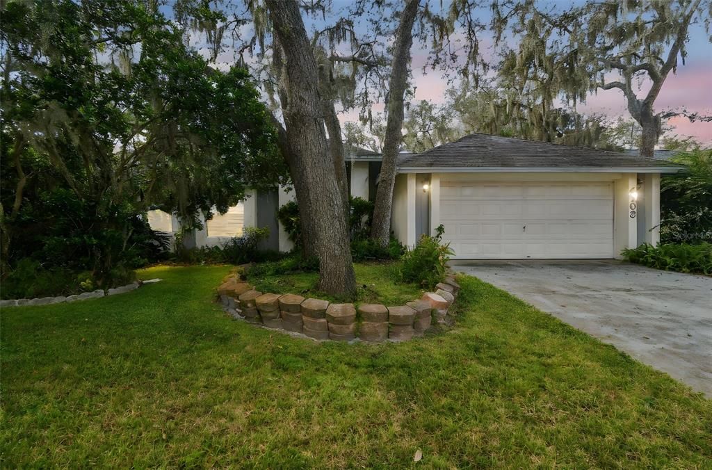 待售: $325,999 (4 贝兹, 3 浴室, 2191 平方英尺)