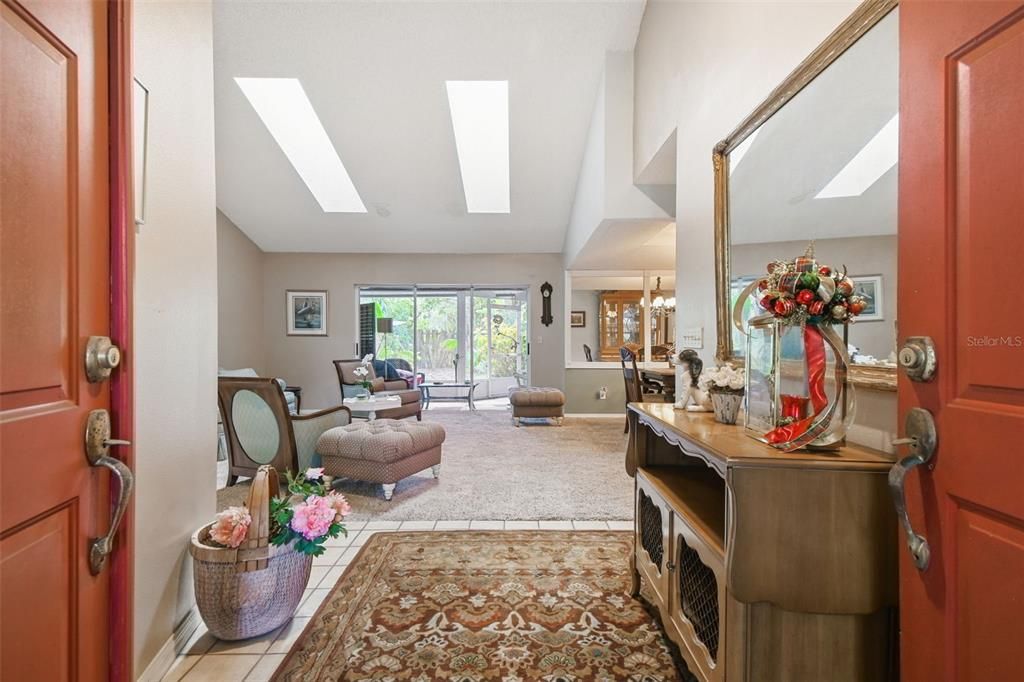 待售: $325,999 (4 贝兹, 3 浴室, 2191 平方英尺)