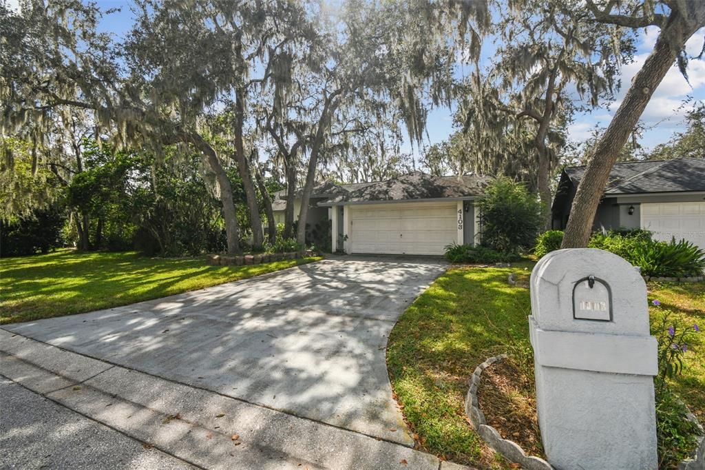 待售: $325,999 (4 贝兹, 3 浴室, 2191 平方英尺)