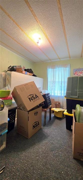 На продажу: $89,900 (2 спален, 2 ванн, 924 Квадратных фут)