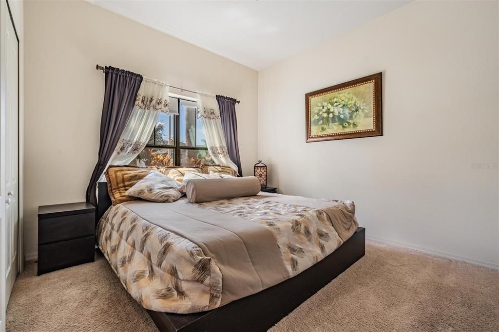 Active With Contract: $377,000 (3 beds, 2 baths, 1880 Square Feet)