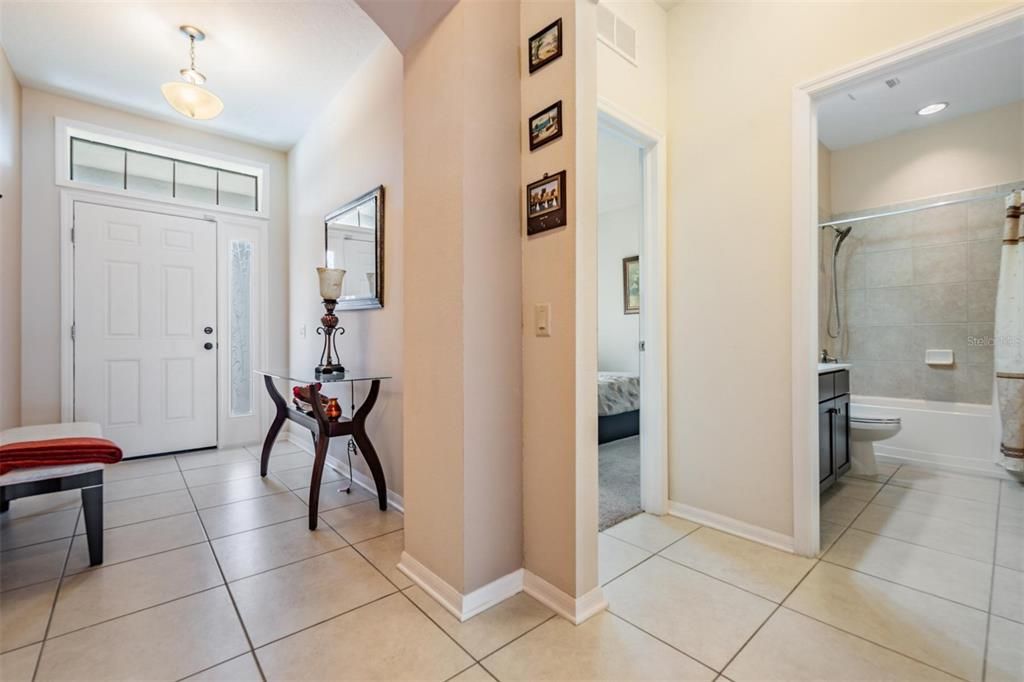 Active With Contract: $377,000 (3 beds, 2 baths, 1880 Square Feet)