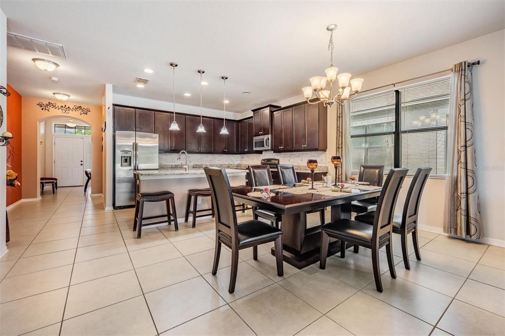 Active With Contract: $377,000 (3 beds, 2 baths, 1880 Square Feet)