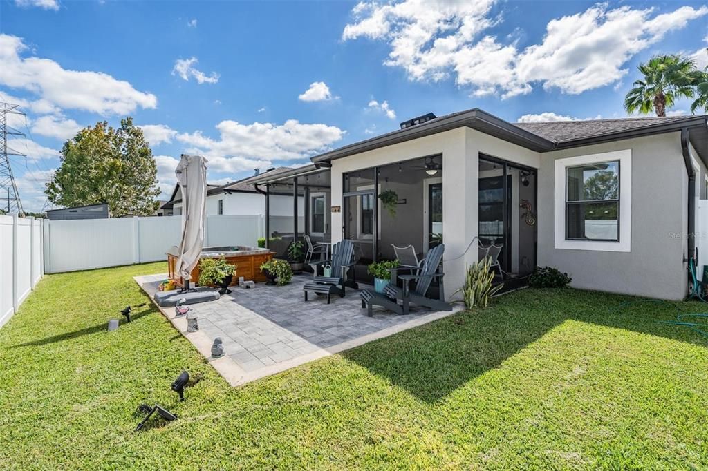 Active With Contract: $377,000 (3 beds, 2 baths, 1880 Square Feet)