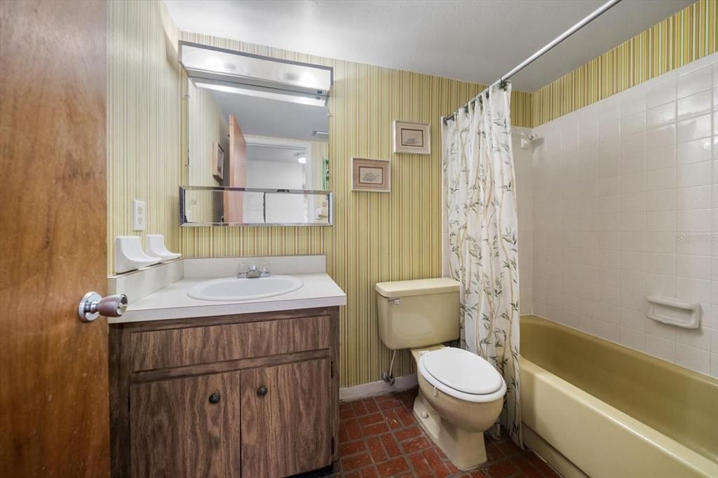 На продажу: $289,000 (1 спален, 1 ванн, 490 Квадратных фут)