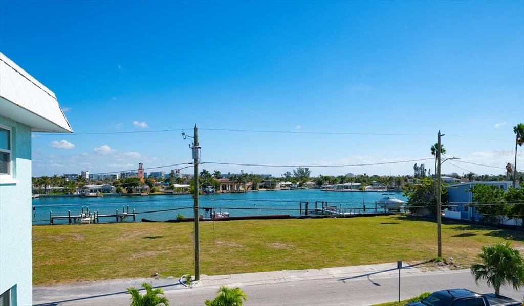 На продажу: $289,000 (1 спален, 1 ванн, 490 Квадратных фут)