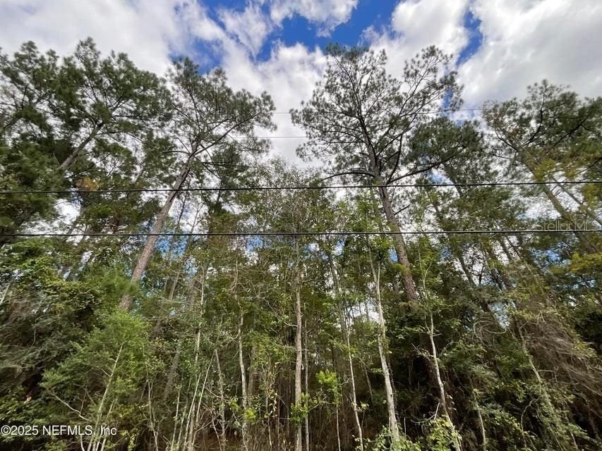 Под контрактом: $20,000 (1.14 acres)