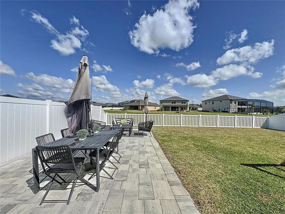 For Rent: $2,750 (4 beds, 2 baths, 1841 Square Feet)