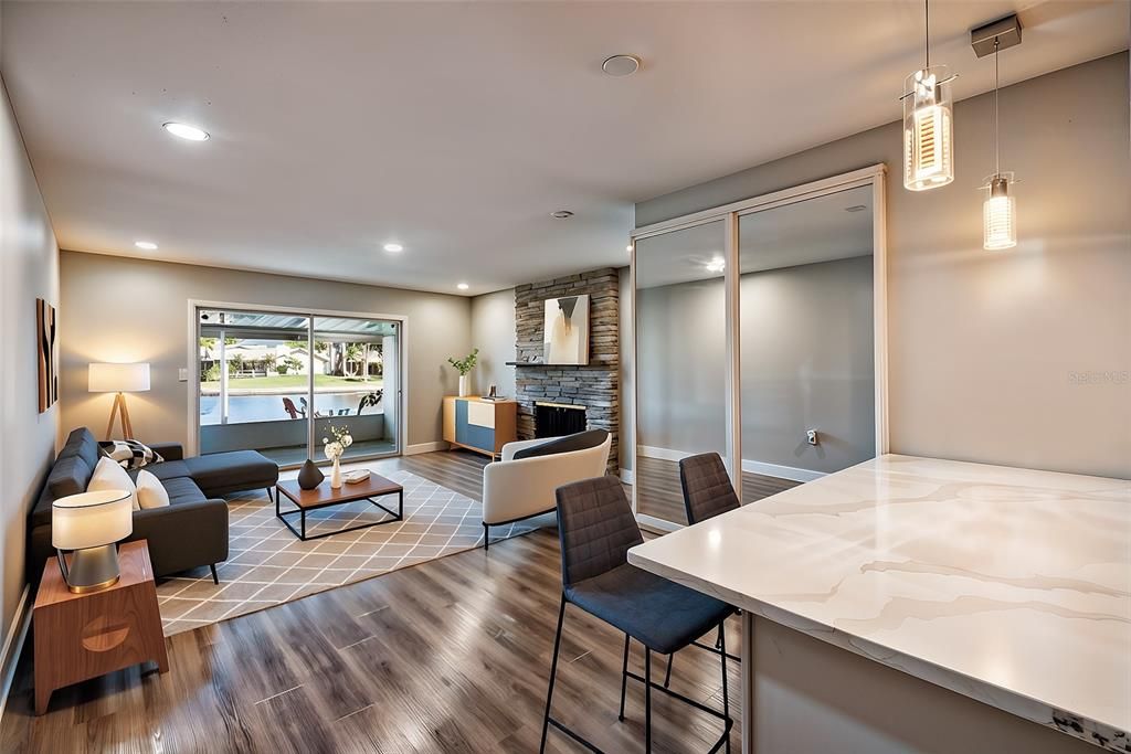 For Sale: $495,000 (3 beds, 2 baths, 1324 Square Feet)