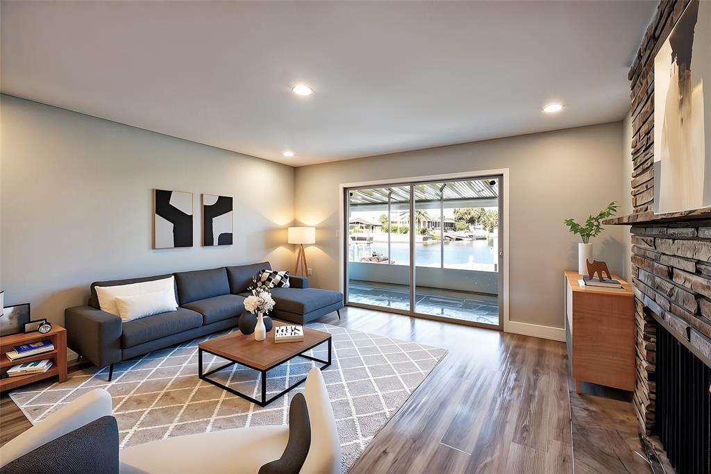 For Sale: $495,000 (3 beds, 2 baths, 1324 Square Feet)