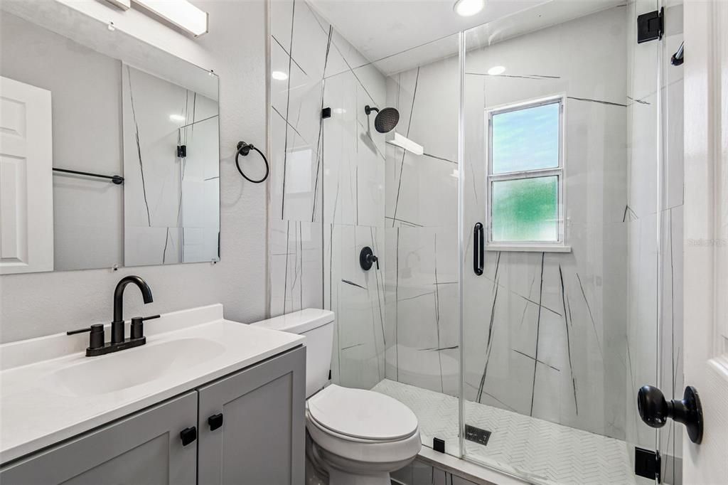 For Sale: $495,000 (3 beds, 2 baths, 1324 Square Feet)