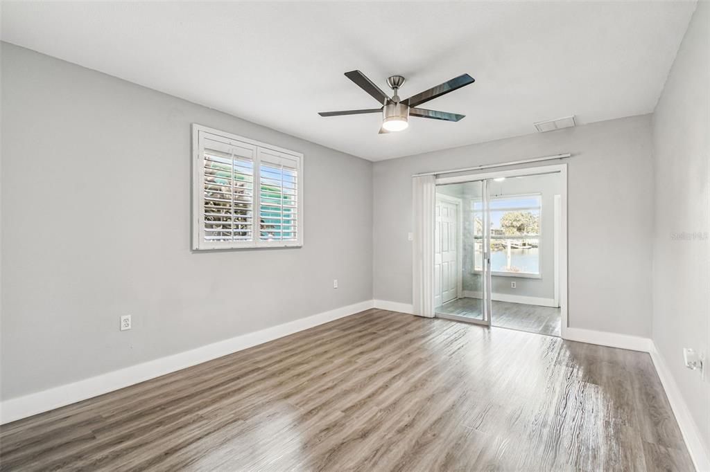 For Sale: $495,000 (3 beds, 2 baths, 1324 Square Feet)