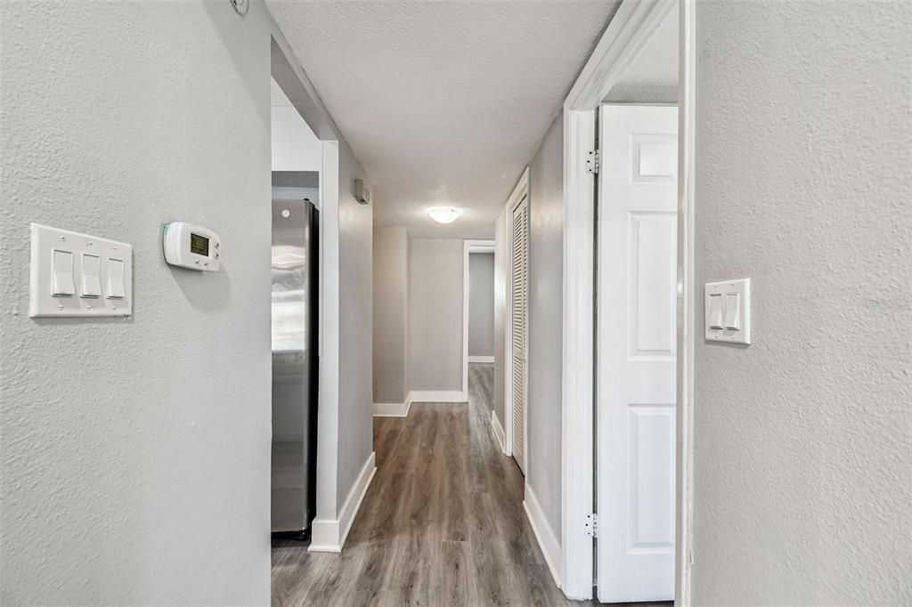 For Sale: $495,000 (3 beds, 2 baths, 1324 Square Feet)