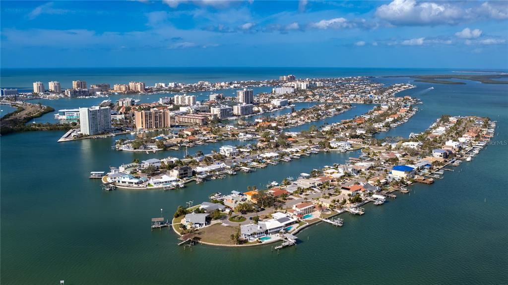 For Sale: $379,900 (3 beds, 2 baths, 1200 Square Feet)