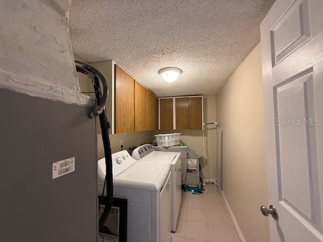 For Sale: $379,900 (3 beds, 2 baths, 1200 Square Feet)