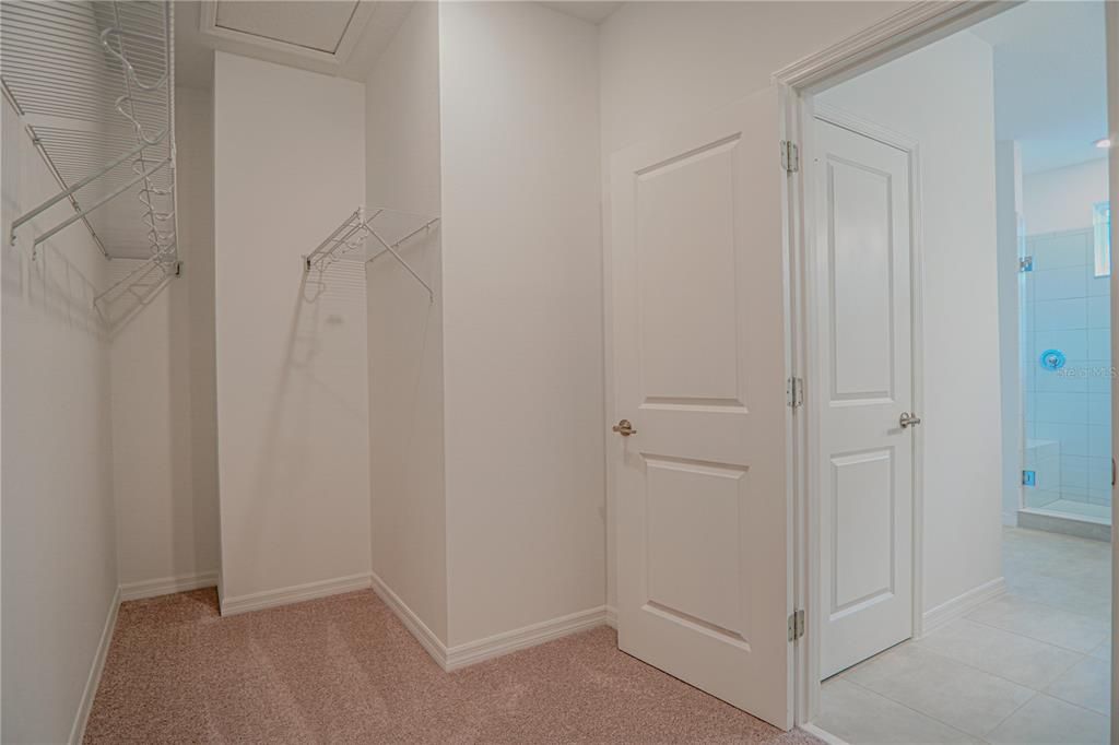 出租: $3,800 (4 贝兹, 4 浴室, 2930 平方英尺)