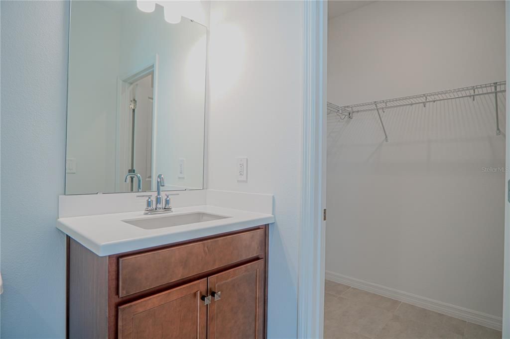 出租: $3,800 (4 贝兹, 4 浴室, 2930 平方英尺)