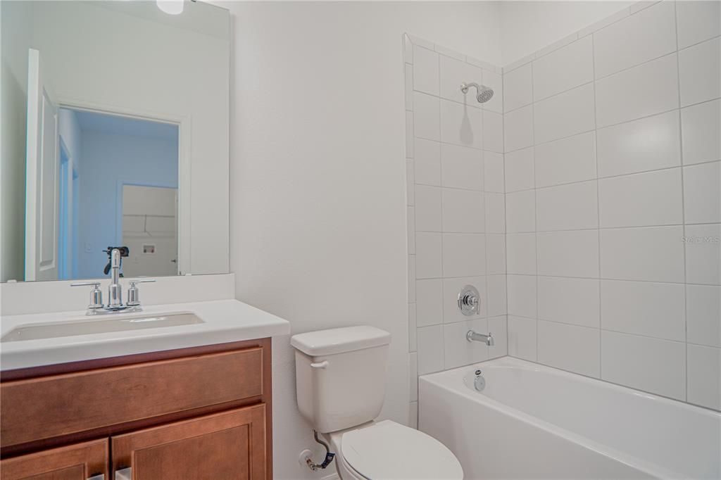 出租: $3,800 (4 贝兹, 4 浴室, 2930 平方英尺)