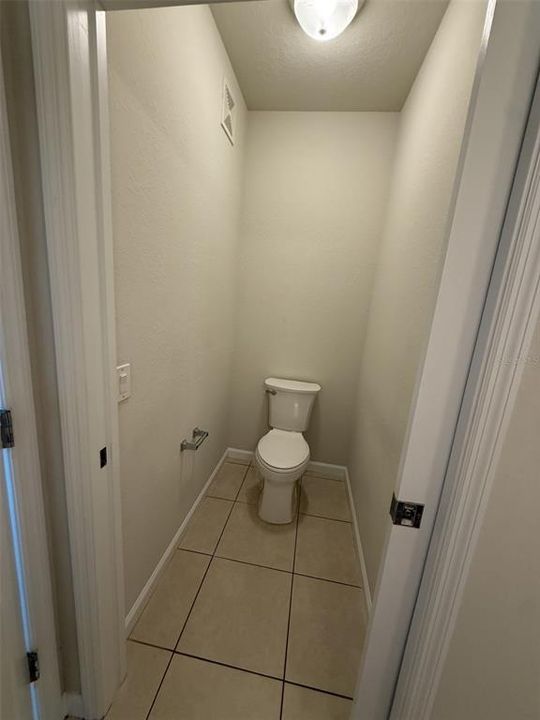 For Rent: $1,700 (2 beds, 2 baths, 1490 Square Feet)