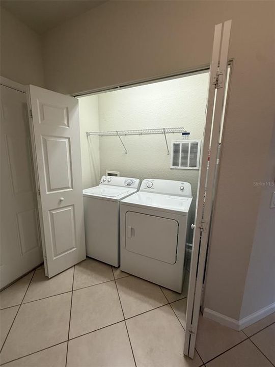 For Rent: $1,700 (2 beds, 2 baths, 1490 Square Feet)