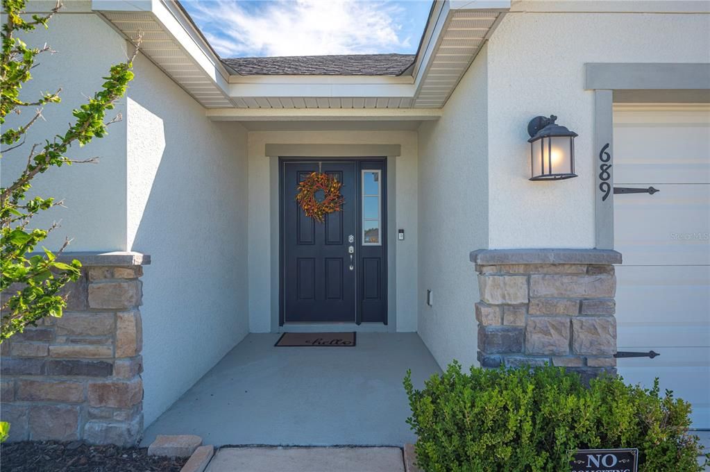 For Sale: $320,000 (3 beds, 2 baths, 2053 Square Feet)