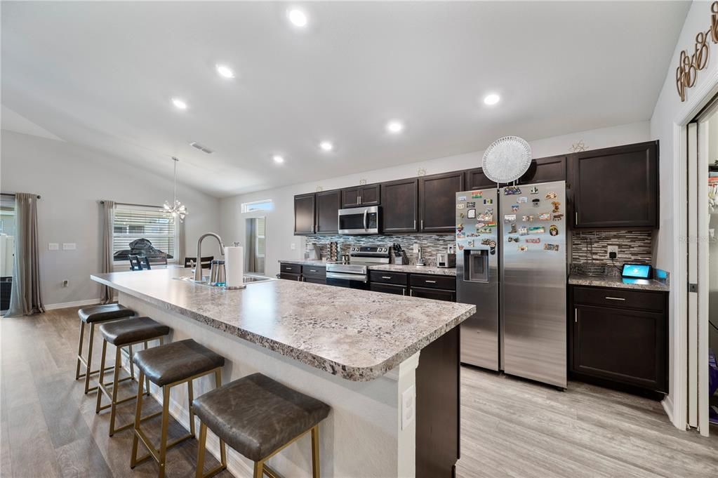 For Sale: $320,000 (3 beds, 2 baths, 2053 Square Feet)