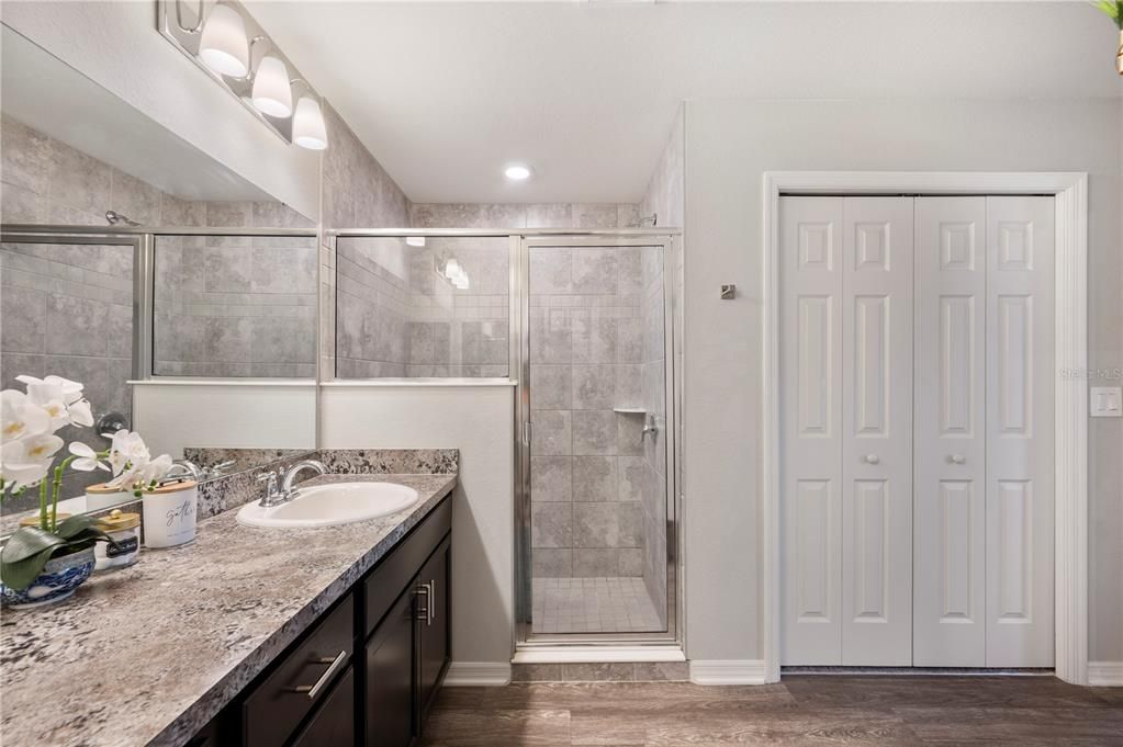 For Sale: $320,000 (3 beds, 2 baths, 2053 Square Feet)