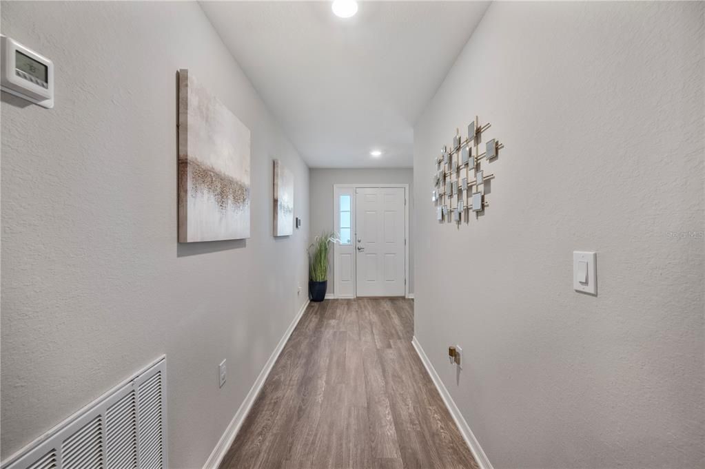 For Sale: $320,000 (3 beds, 2 baths, 2053 Square Feet)