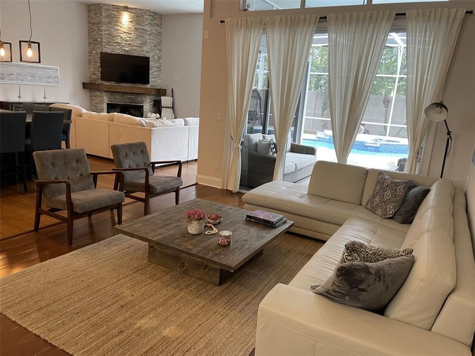 В аренду: $5,000 (4 спален, 4 ванн, 3000 Квадратных фут)