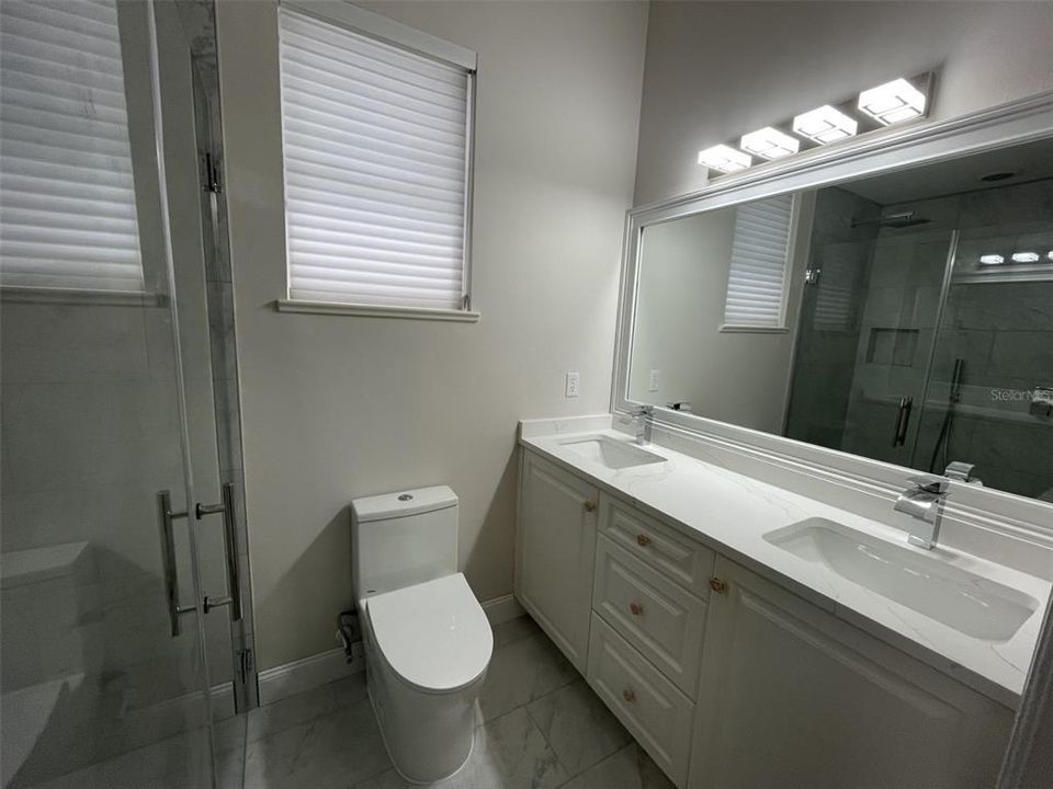 В аренду: $5,000 (4 спален, 4 ванн, 3000 Квадратных фут)