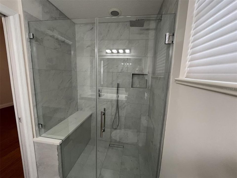 В аренду: $5,000 (4 спален, 4 ванн, 3000 Квадратных фут)