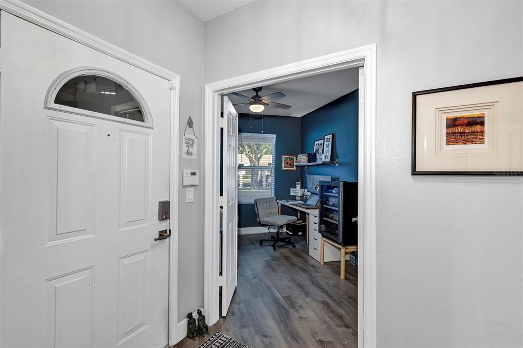 Active With Contract: $264,000 (3 beds, 2 baths, 1267 Square Feet)