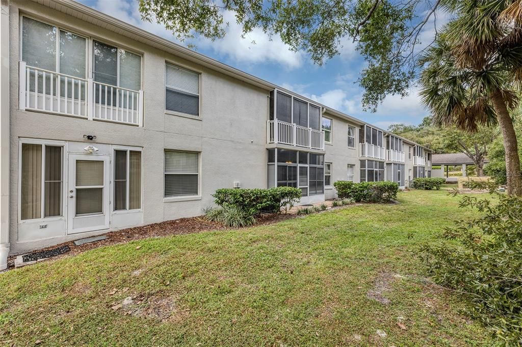 Active With Contract: $264,000 (3 beds, 2 baths, 1267 Square Feet)