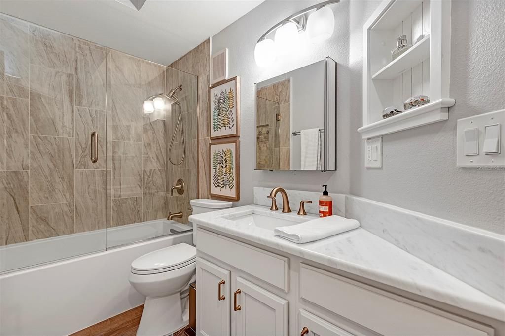 Active With Contract: $264,000 (3 beds, 2 baths, 1267 Square Feet)