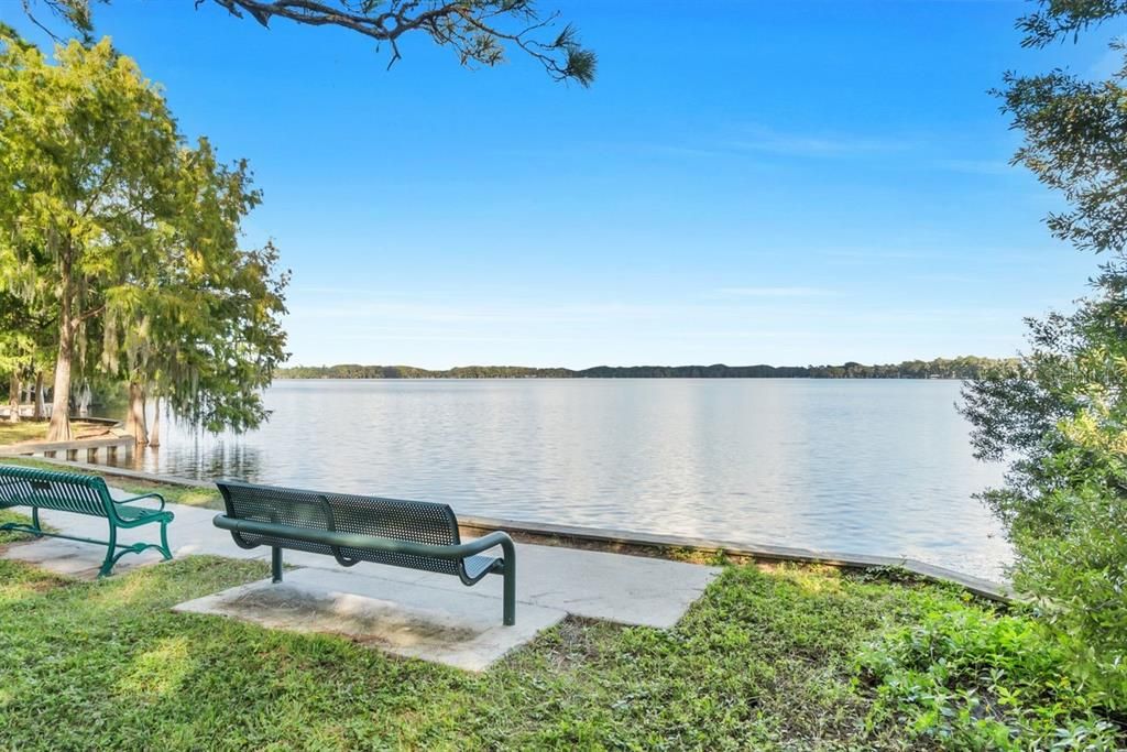 For Sale: $399,000 (3 beds, 2 baths, 1264 Square Feet)