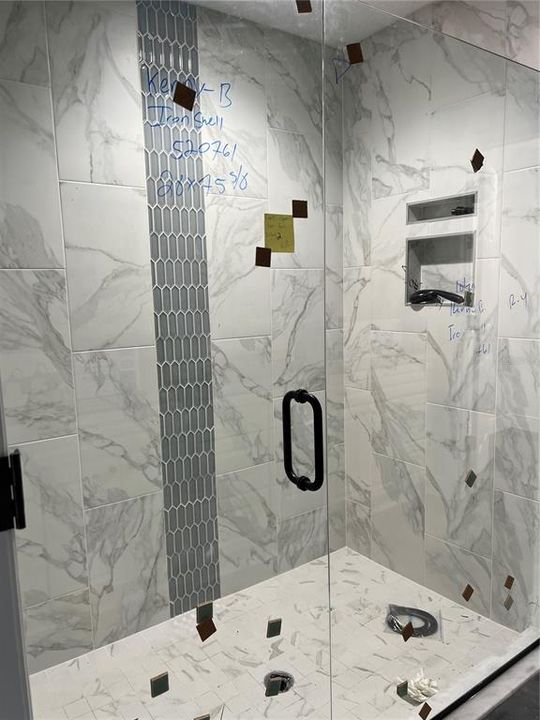 For Sale: $299,900 (3 beds, 2 baths, 1772 Square Feet)