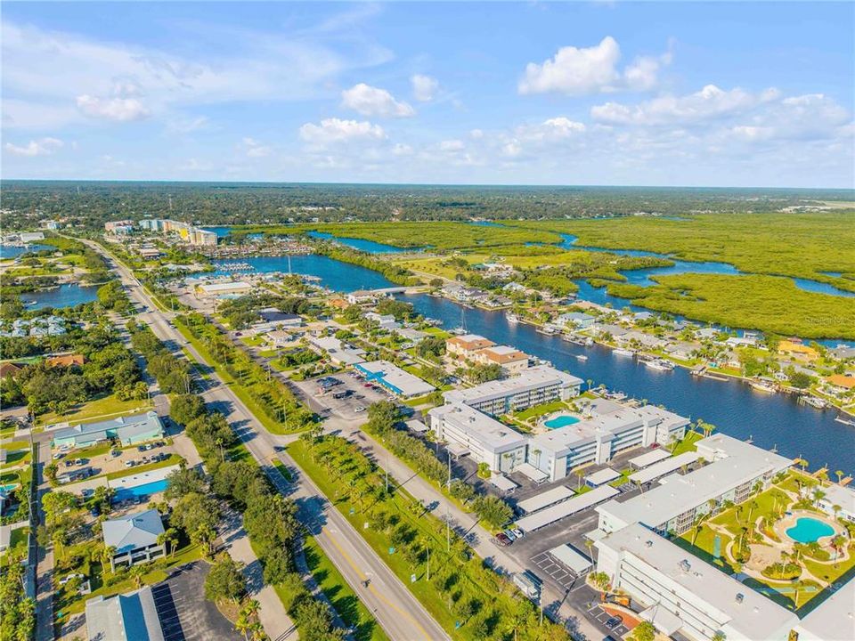 Activo con contrato: $469,000 (3 camas, 2 baños, 1720 Pies cuadrados)