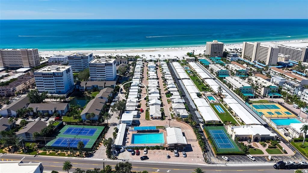 待售: $575,000 (1 贝兹, 1 浴室, 672 平方英尺)