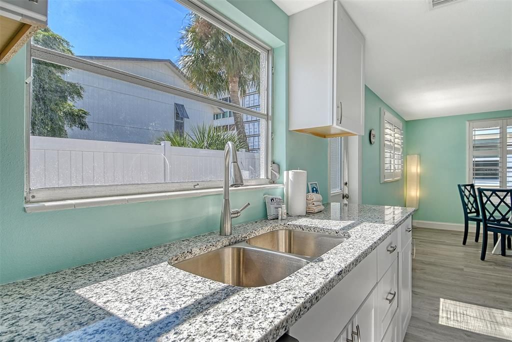 待售: $575,000 (1 贝兹, 1 浴室, 672 平方英尺)