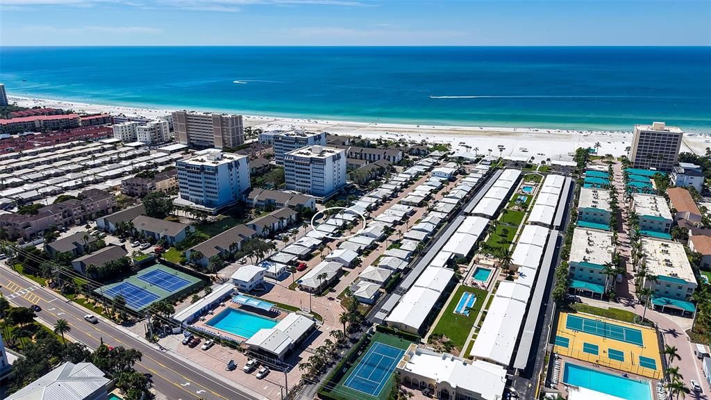 待售: $575,000 (1 贝兹, 1 浴室, 672 平方英尺)