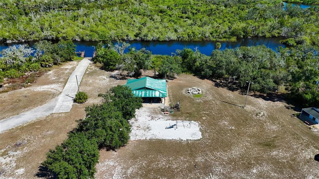 En Venta: $750,000 (3 camas, 2 baños, 2044 Pies cuadrados)