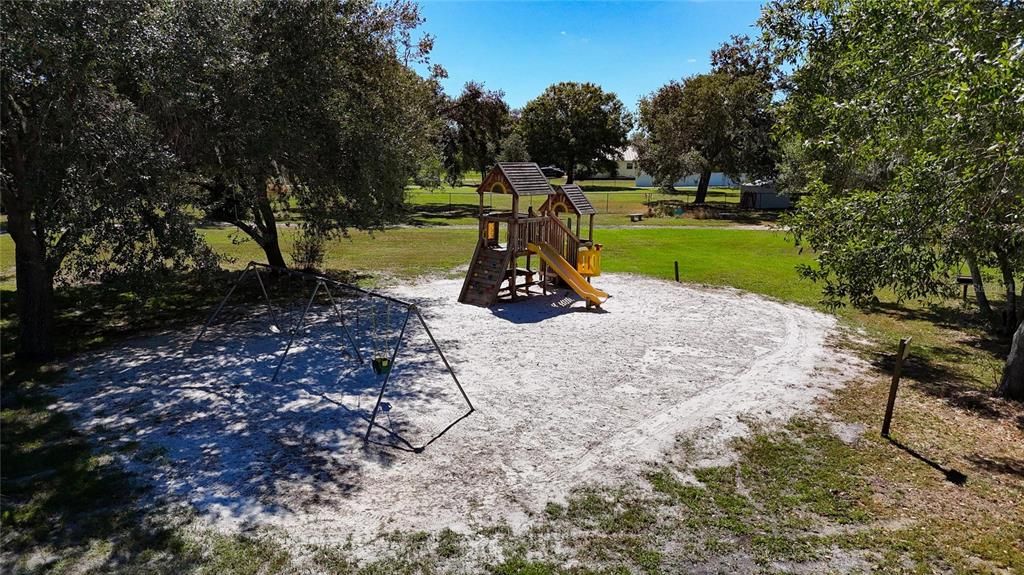 En Venta: $750,000 (3 camas, 2 baños, 2044 Pies cuadrados)