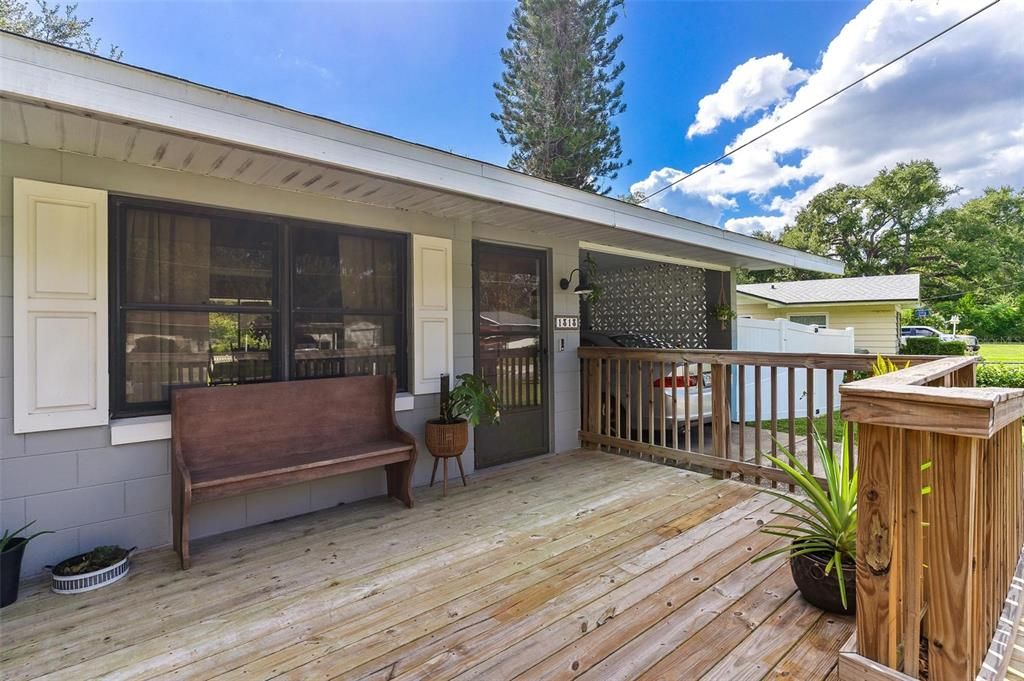 For Sale: $238,000 (3 beds, 1 baths, 1136 Square Feet)