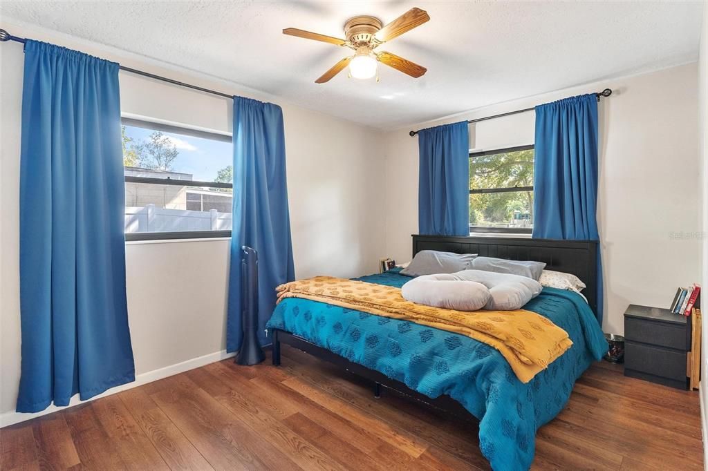 For Sale: $238,000 (3 beds, 1 baths, 1136 Square Feet)