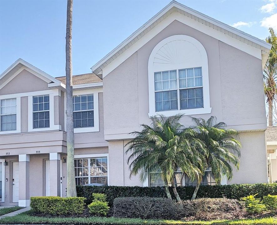 For Rent: $1,825 (2 beds, 2 baths, 1396 Square Feet)