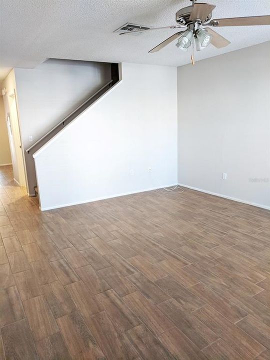 For Rent: $1,825 (2 beds, 2 baths, 1396 Square Feet)