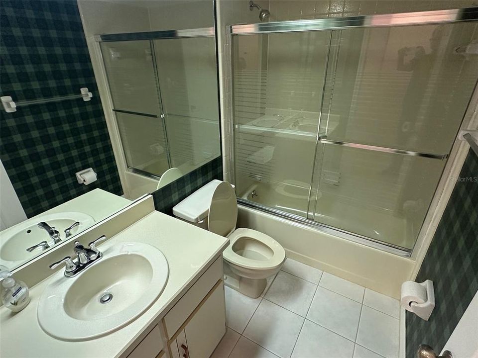 For Rent: $1,695 (2 beds, 2 baths, 1394 Square Feet)