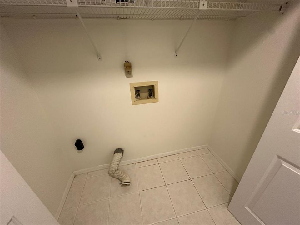 For Rent: $1,695 (2 beds, 2 baths, 1394 Square Feet)