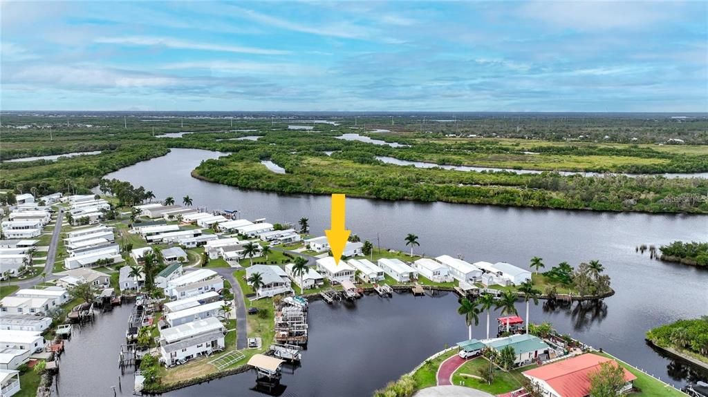 待售: $199,900 (2 贝兹, 2 浴室, 1372 平方英尺)