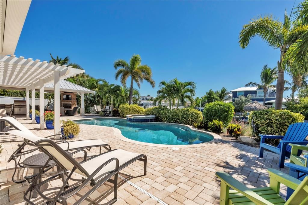 待售: $2,750,000 (3 贝兹, 3 浴室, 2409 平方英尺)